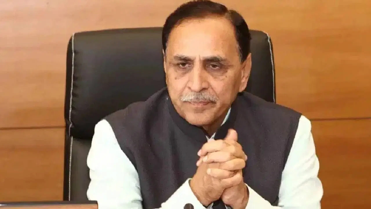 अहमदाबाद विमान एअर इंडिया फ्लाइट AI-171अपघात: माजी मुख्यमंत्री विजय रुपाणी यांचा मृत्यू.