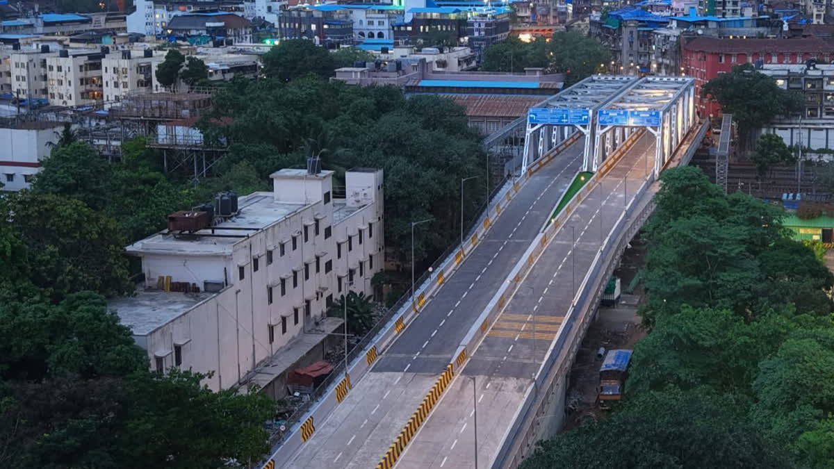 सिंदूर फ्लायओव्हर: मुंबईच्या कर्नाक ब्रिजला नवे रूप, वाहतुकीसाठी नवी आशा!