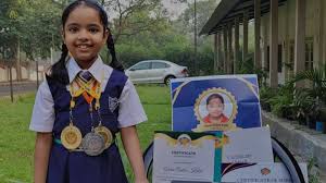 आंतरराष्ट्रीय स्पेलिंग बी विजेती Aura Kulin