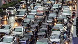 पुणे महामार्ग अपघात संकट