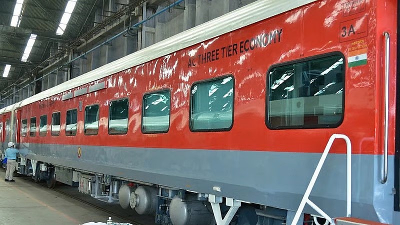 कुशीनगर एक्सप्रेस