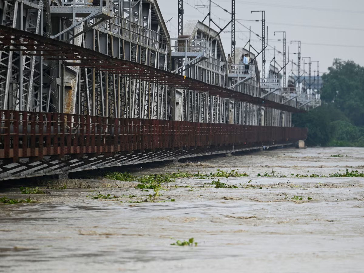 यमुना पूर