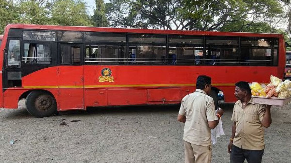 पुणे स्वारगेट बस