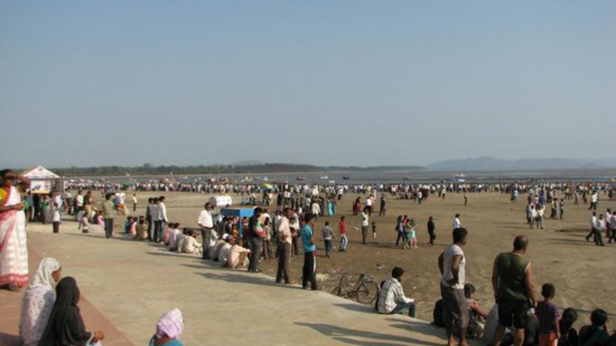 अलिबाग हाऊसफुल्ल