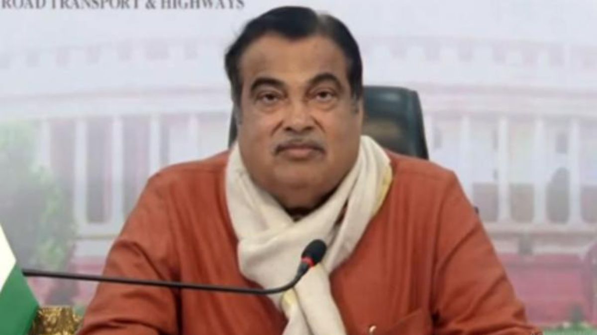 नितीन गडकरीं